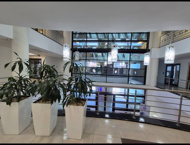 222M² OFFICE TO LET IN SANDTON CENTRAL